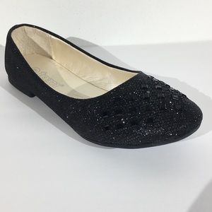Team black Sparkle and Jewel Embellished Flats - 6